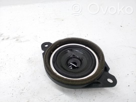 Enceinte de porte arrière   3526164010,BGW566A60