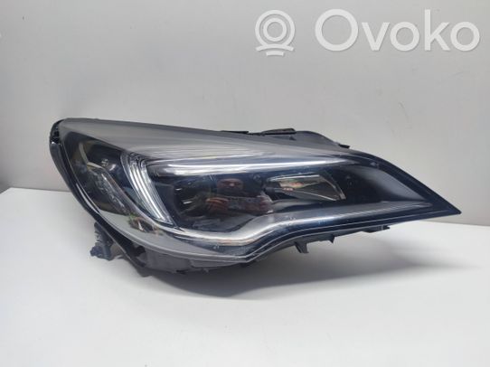 Opel Astra K Priekinis žibintas 