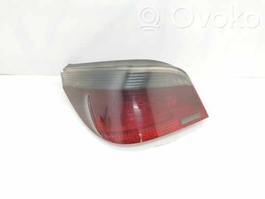 BMW 5 E60 E61 Galinis žibintas kėbule 