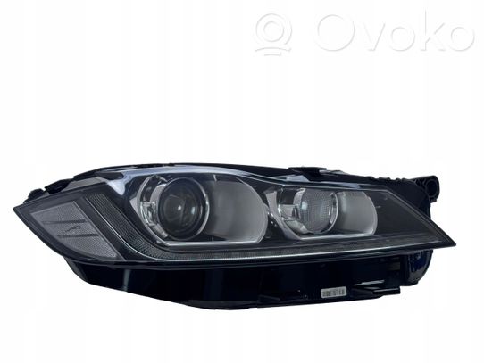 Jaguar XF Priekinis žibintas 