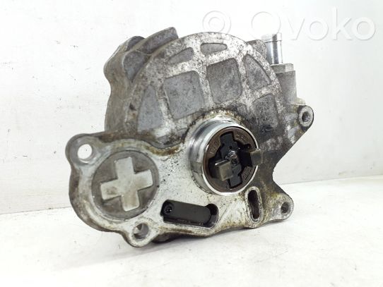 Volkswagen Golf VI Pompe à vide 