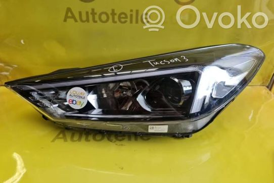 Hyundai Tucson TL Priekinis žibintas 