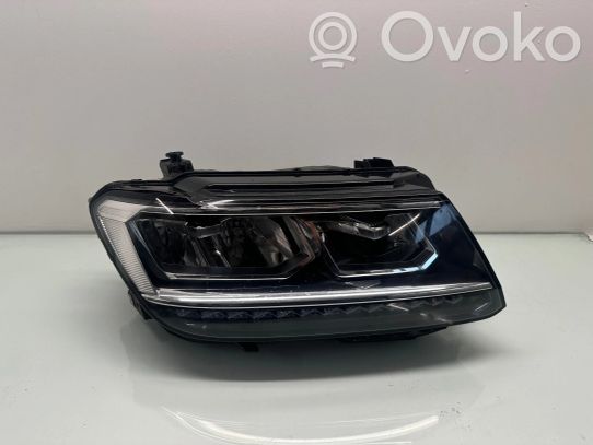 Volkswagen Tiguan Priekinis žibintas 