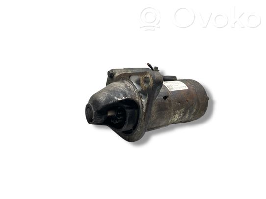 Opel Zafira B Käynnistysmoottori 