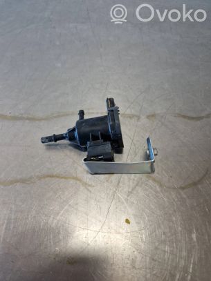 Mercedes-Benz B W246 W242 Valvola di depressione 