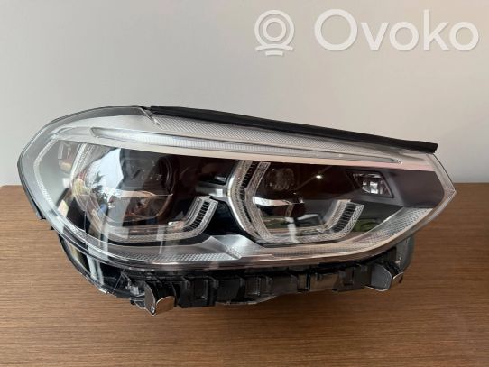 BMW X3 G01 Priekinis žibintas 