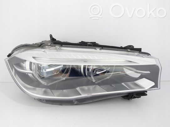 BMW X5 F15 Priekinis žibintas 