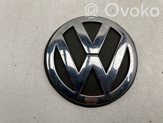 Mostrina con logo/emblema della casa automobilistica   1J6853630B