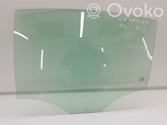 Volkswagen PASSAT B6 Rear door window glass 
