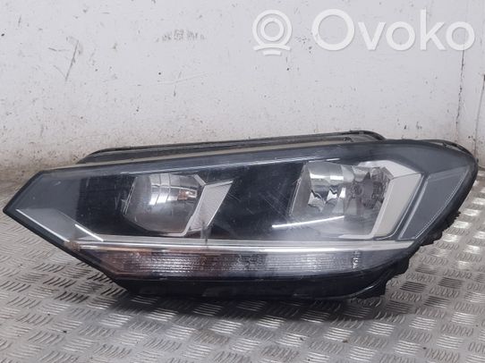 Volkswagen Touran III Priekinis žibintas 