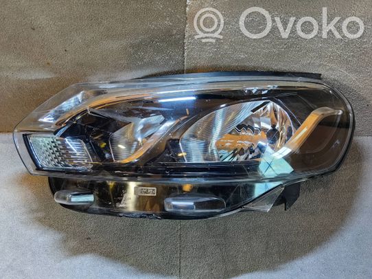 Toyota Proace Priekinis žibintas 