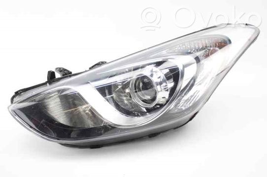 Hyundai i30 Priekinis žibintas 