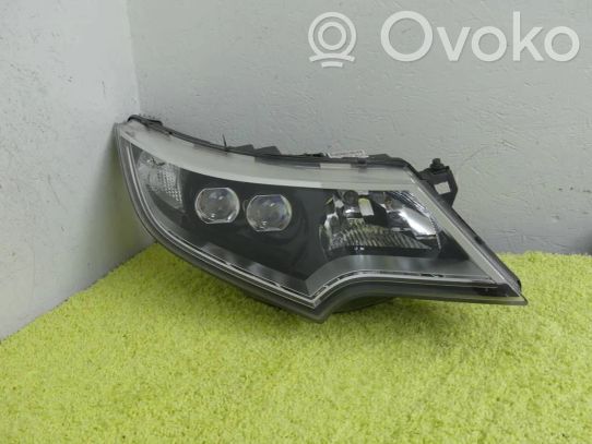 Honda Civic IX Priekinis žibintas 