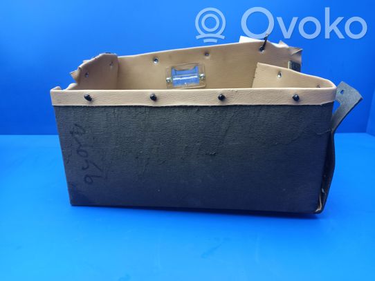 Cornice vano portaoggetti   RR