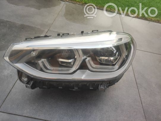 BMW X3 G01 Priekinis žibintas 