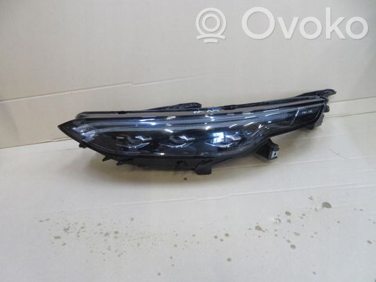 Maxus Euniq 6 Lampa przednia 