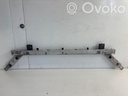 Volvo S90, V90 Staffa del pannello di supporto del radiatore parte superiore 
