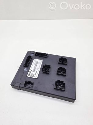 Audi A8 S8 D4 4H Modulo comfort/convenienza 