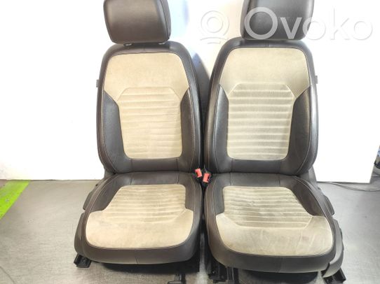 Volkswagen Passat Alltrack Istuinsarja 