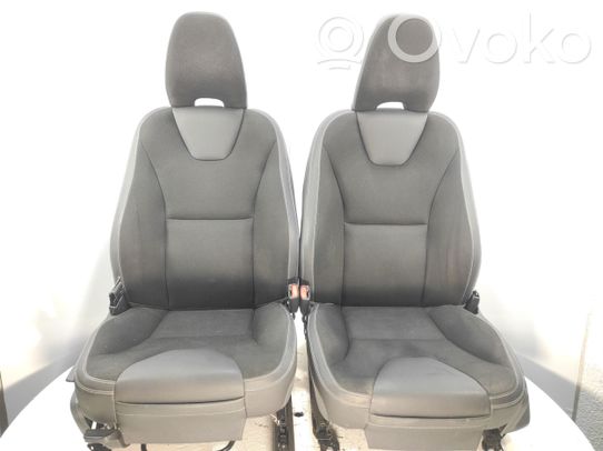 Volvo XC60 Istuinsarja 