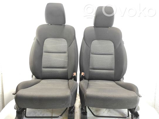 Hyundai Tucson TL Etumatkustajan istuin 