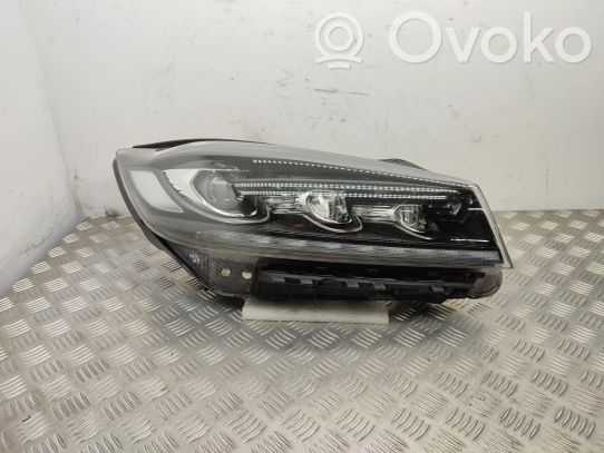 KIA Sorento Priekinis žibintas 