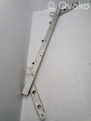 Volvo XC60 Staffa del pannello di supporto del radiatore parte superiore 