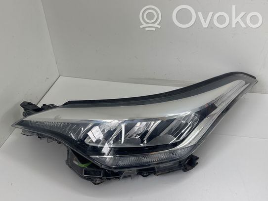 Toyota C-HR I Priekinis žibintas 
