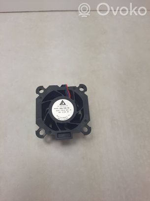 BMW 3 F30 F35 F31 Priekinio žibinto detalė 