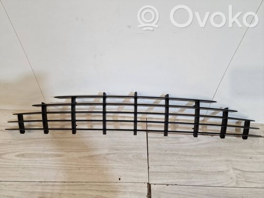 Front grill   CD338A100AB