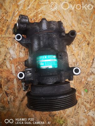 Renault Kangoo I Compressore aria condizionata (A/C) (pompa) 