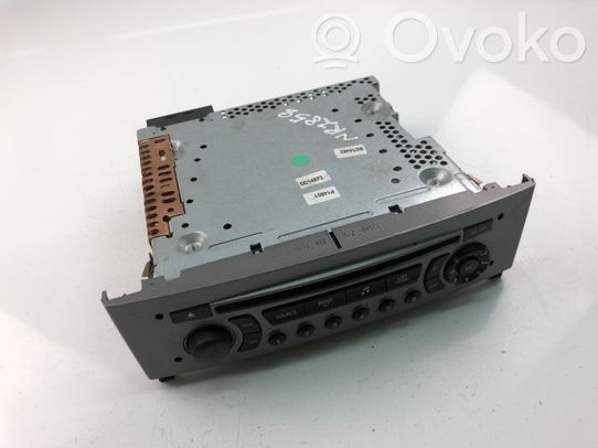 Radio/CD/DVD/GPS-pääyksikkö   96650205XH,NR2858