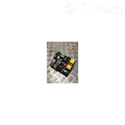 Sulakerasiasarja   1611427780,1611427780