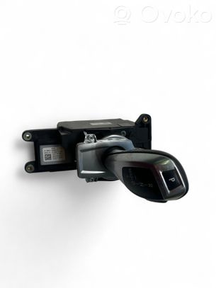 BMW X5 E70 Vaihteenvalitsimen verhoilu 