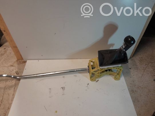 Vaihteenvalitsimen verhoilu   026651301
