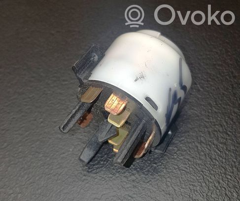 Volkswagen PASSAT B5.5 Zündschalter Zündungsschalter 