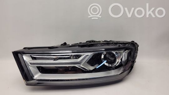 Audi Q7 4M Priekinis žibintas 