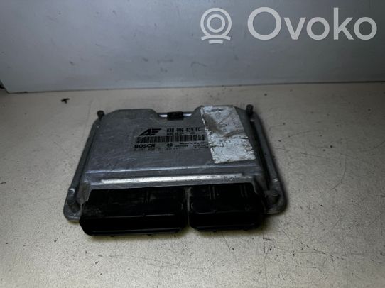 Volkswagen Sharan Moottorin ohjainlaite/moduuli 