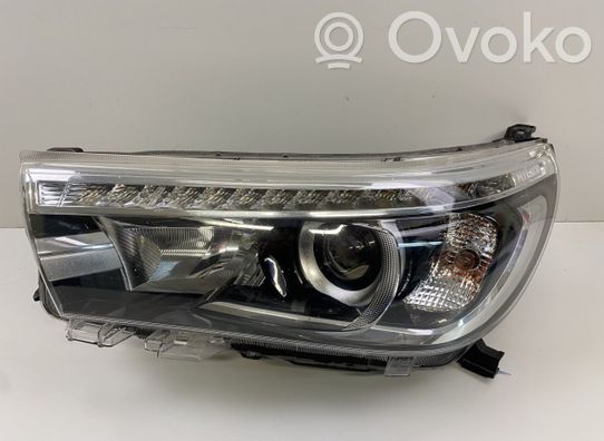 Toyota Hilux (AN120, AN130) Priekinis žibintas 