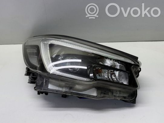 Subaru Forester SK Priekinis žibintas 