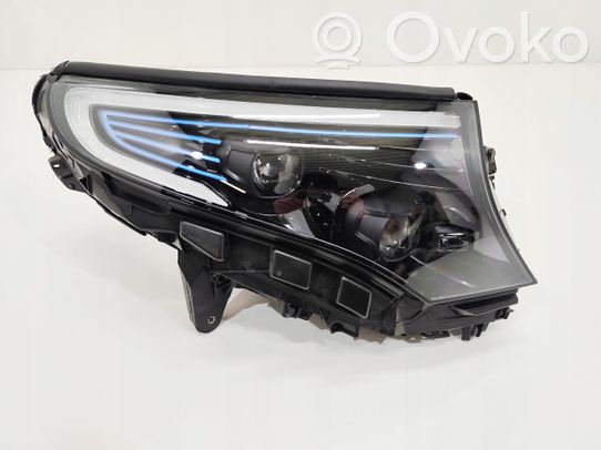 Mercedes-Benz EQC Priekinis žibintas 