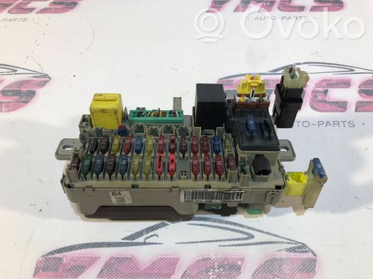 Honda Civic Couvercle de boîte à fusibles 