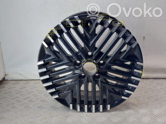 e9a1680c026132ddc32550df152cb45a-nissan-leaf-ii-ze1-r-17-lengvojo-lydinio-ratlankis-iai.jpg