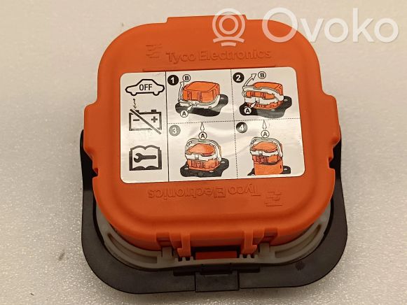 Крайслер Пацифика Предохранители