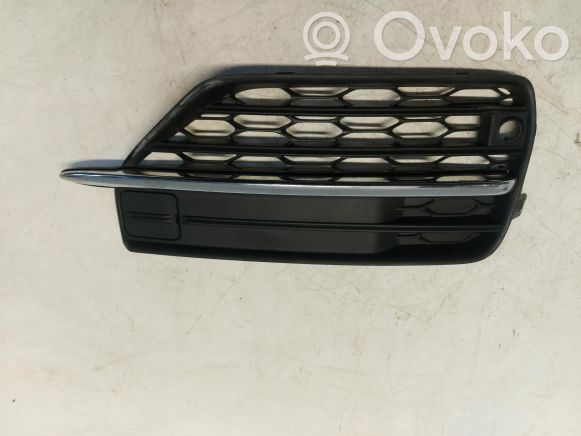 31383869 Volvo XC90 Front fog light trim/grill, 45.00 € | RRR 