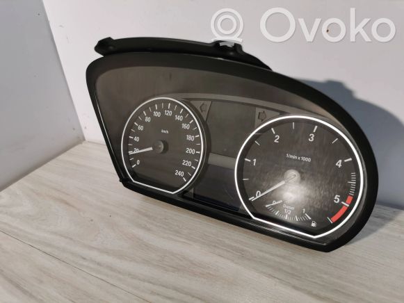 9166821 BMW 1 E81 E87 Speedometer (instrument cluster), 34.00 € | RRR