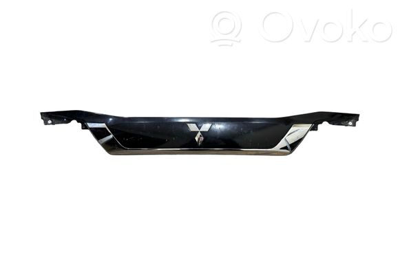 MINIKS Garniture Couvercle De Coffre ArrièRe En Acier Inoxydable Pour Mitsubishi Outlander 2013-2015, Couvercle De Hayon Garniture Autocollants Bandes Décoratives Voiture Accessoires