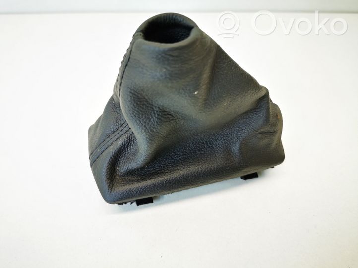 BMW X3 E83 Revêtement pommeau de levier de vitesses cuir 3411710