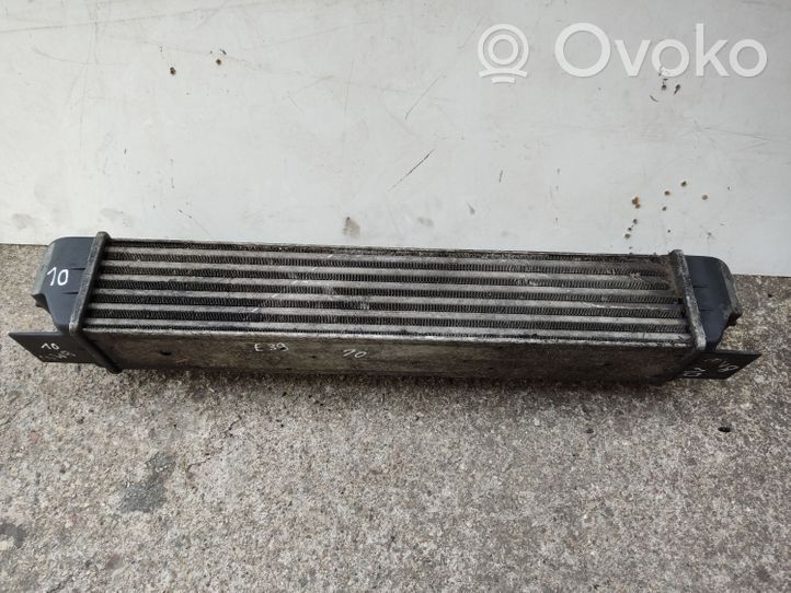 BMW 5 E39 Starpdzesētāja radiators 2247359