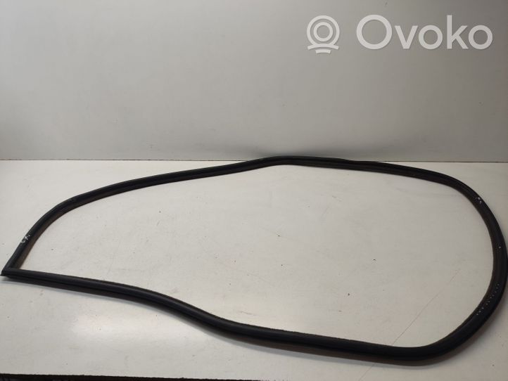 BMW 3 E30 Rear door rubber seal (on body) 